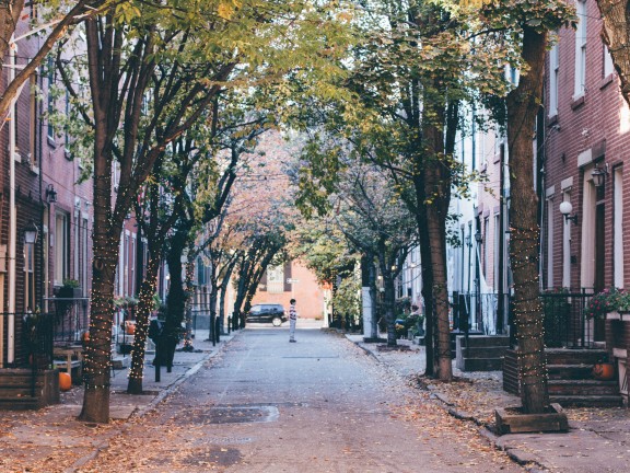 Quiet philly street photo by Jacob Culp via unsplash